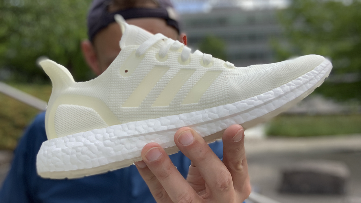 Adidas Futurecraft Loop: The 100% Recyclable Running Shoes - Man V Miles